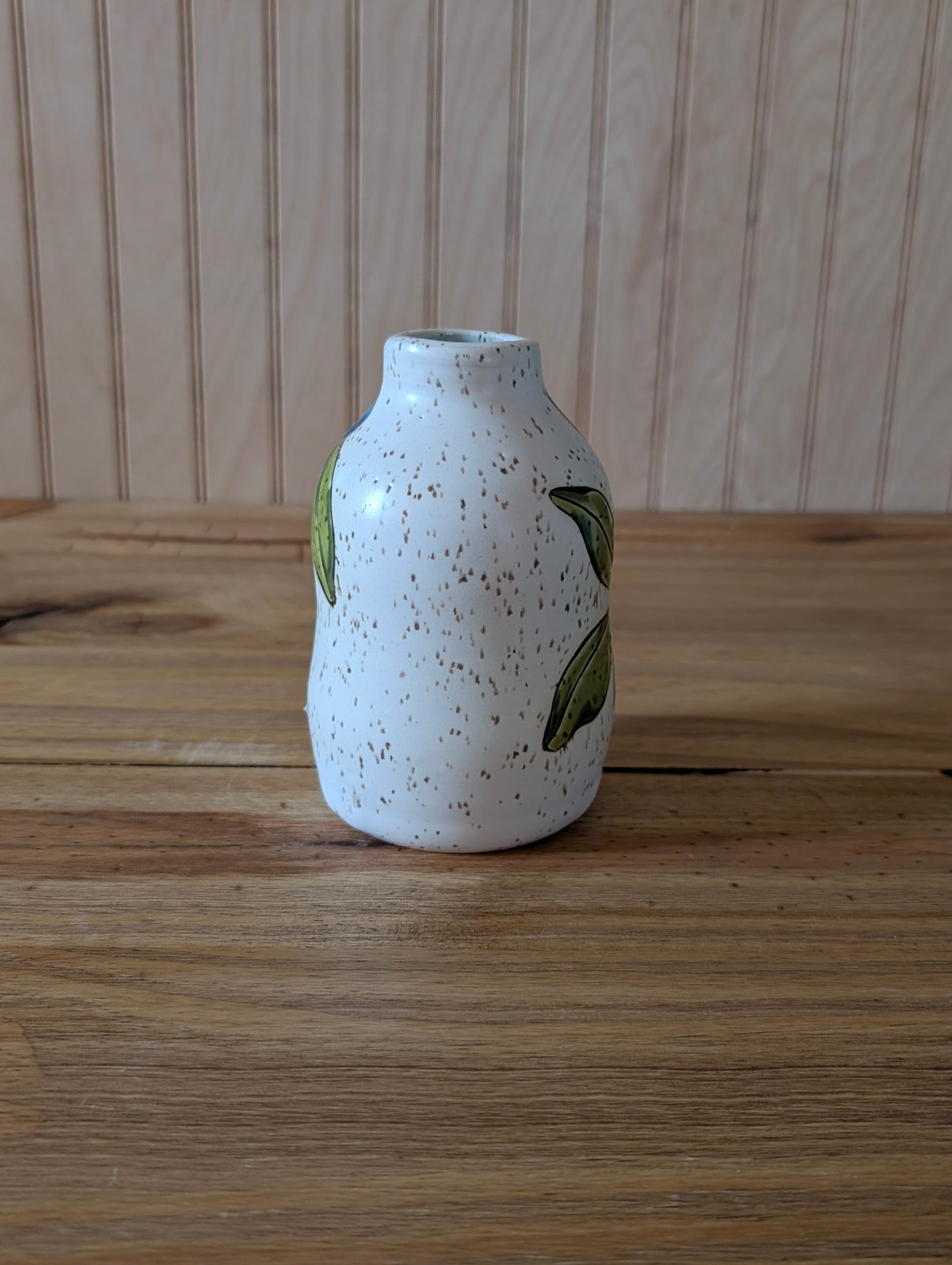 blueberry bottleneck dispenser