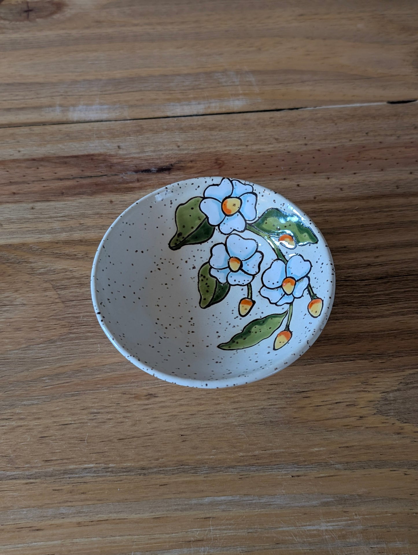 small trinket dish- flowers