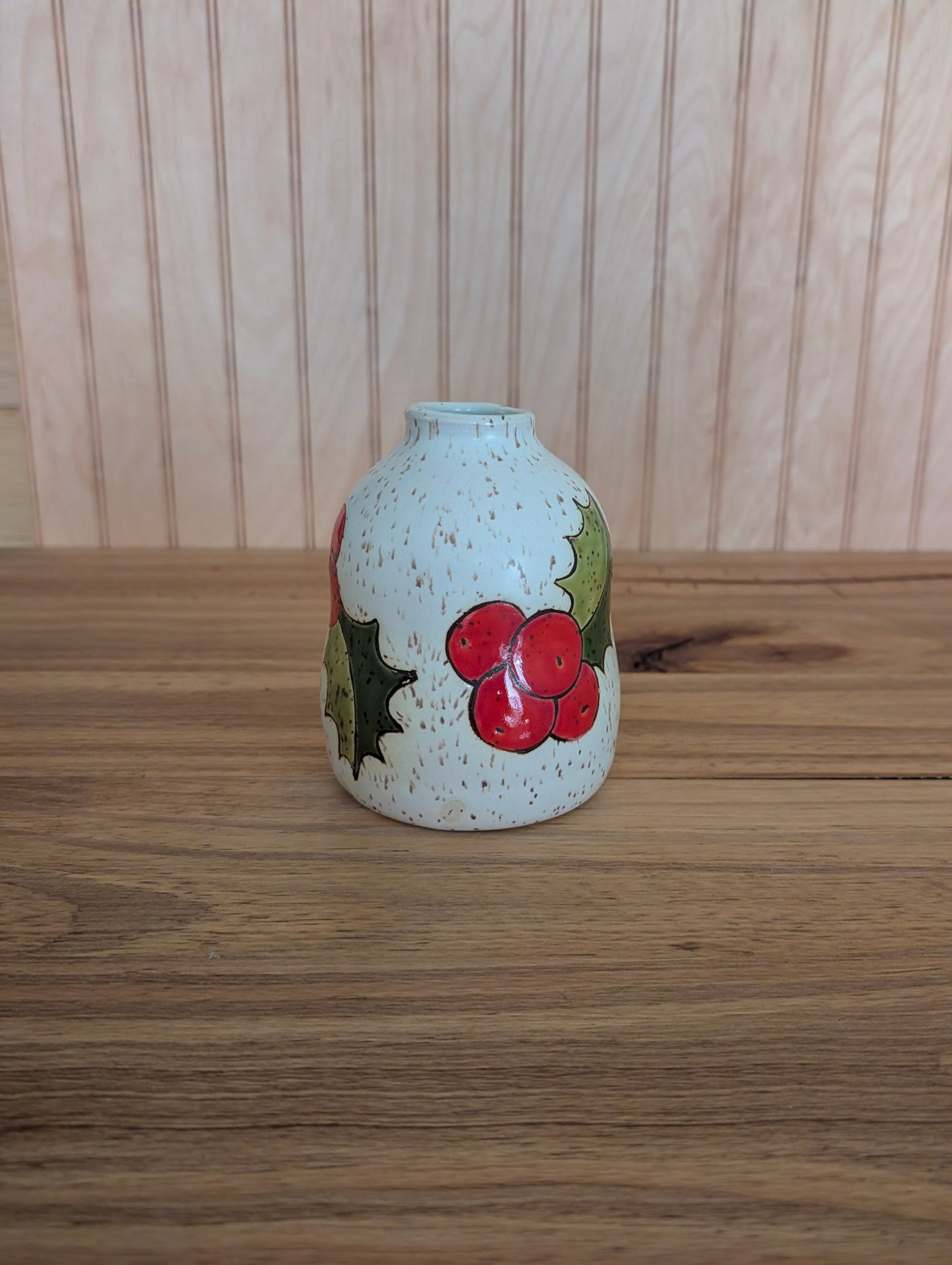 holly bottleneck dispenser