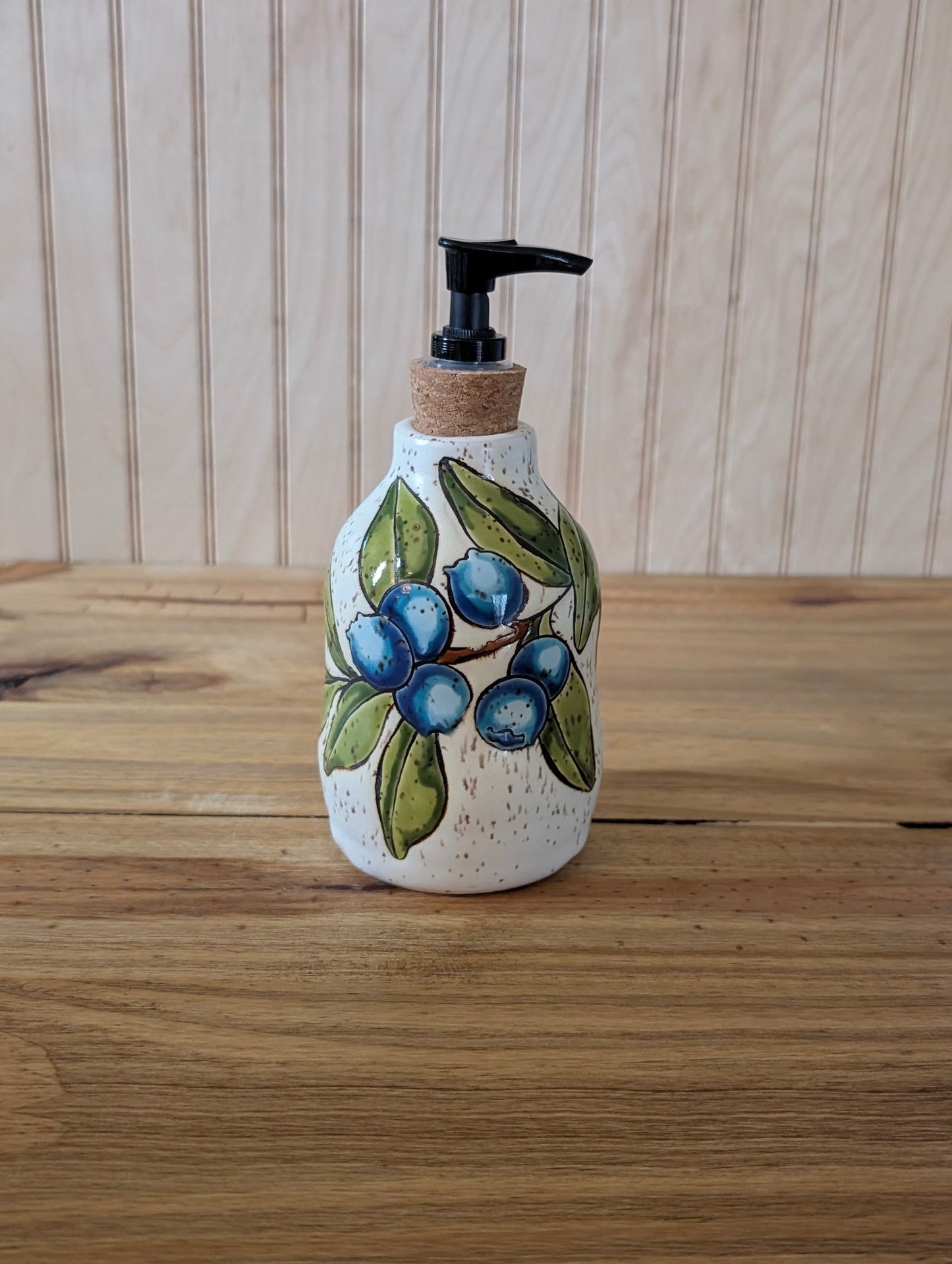blueberry bottleneck dispenser